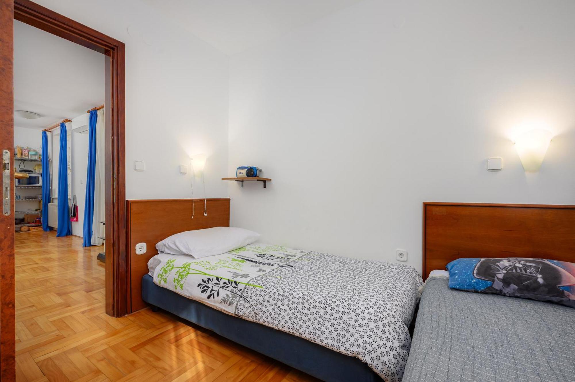 Valdepian 3br With Balcony With Sea View Gostinjska kuća Basanija